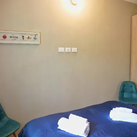 Vakantiehuis Minerva - Bilocale Indipendente, Posto Auto E Bici