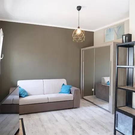 Casa vacanze Minerva - Bilocale Indipendente, Posto Auto E Bici