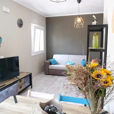Casa vacanze Minerva - Bilocale Indipendente, Posto Auto E Bici *
