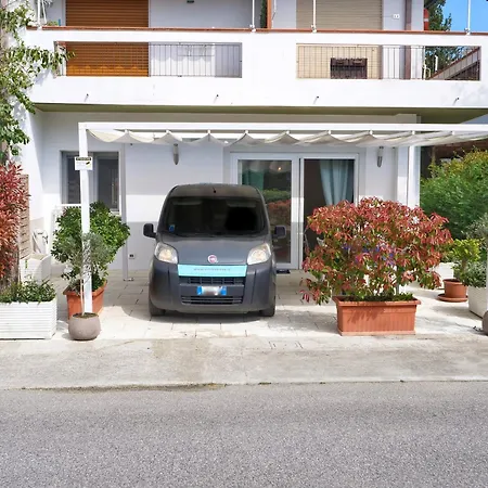 Minerva - Bilocale Indipendente, Posto Auto E Bici *